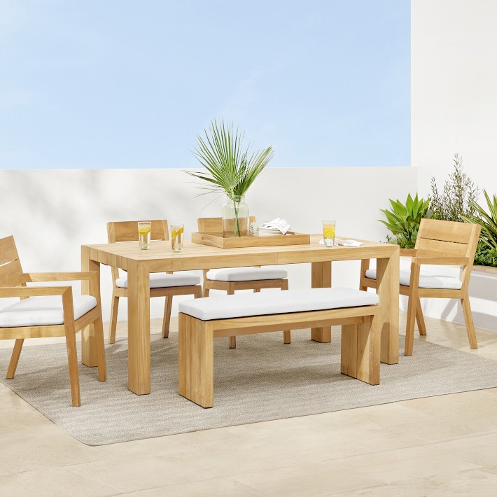 LUPA ROUND OUTDOOR SLATTED RECYCLED TEAK DINING TABLE