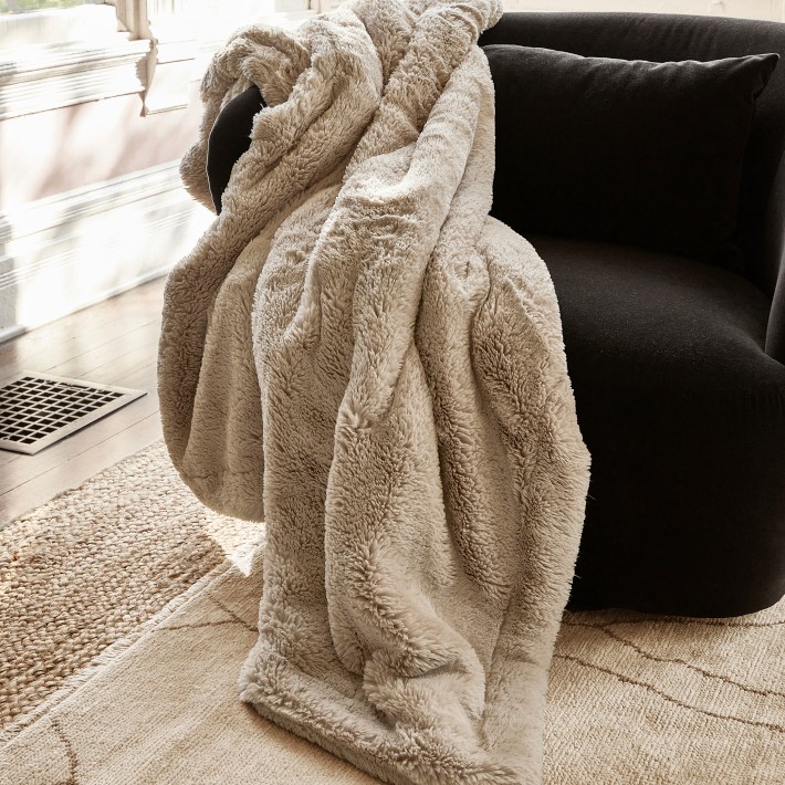 Williams sonoma 2025 faux fur throw