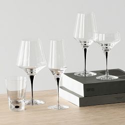 https://assets.wsimgs.com/wsimgs/rk/images/dp/wcm/202344/0037/orrefors-metropol-champagne-glasses-set-of-2-j.jpg