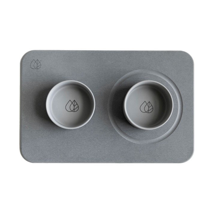 Dorai Home Dog Stone & Dog Bowls Set