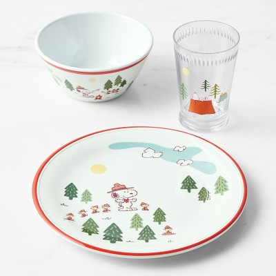 Kids christmas outlet dinnerware