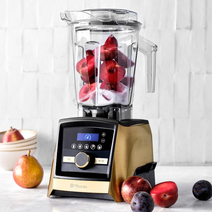 Vitamix Ascent Series A3500 in Brushed Stainless Metal Finish — Las Cosas  Kitchen Shoppe