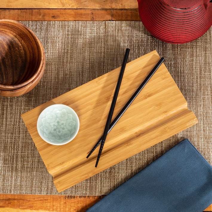https://assets.wsimgs.com/wsimgs/rk/images/dp/wcm/202345/0034/joyce-chen-burnished-bamboo-sushi-board-set-1-o.jpg