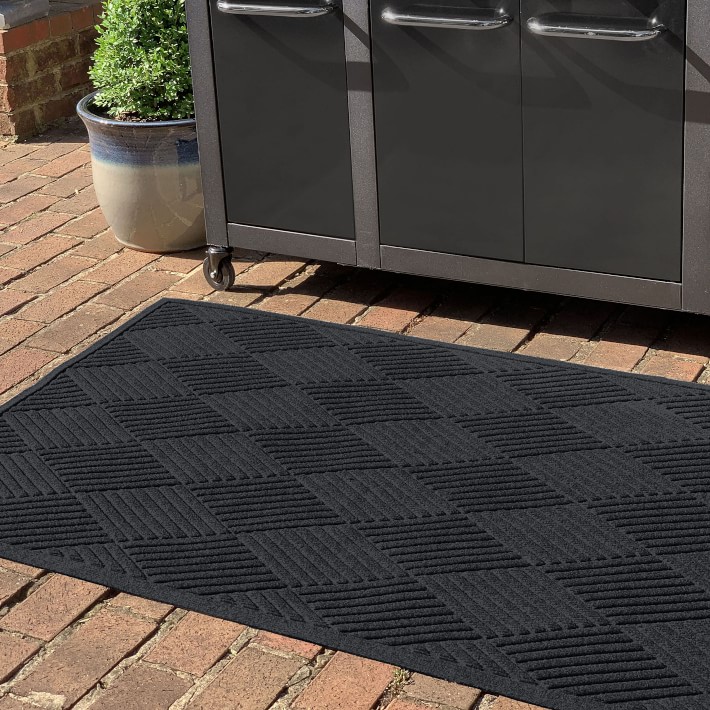 Diamonds Indoor Outdoor WaterHog Boot Tray Mat