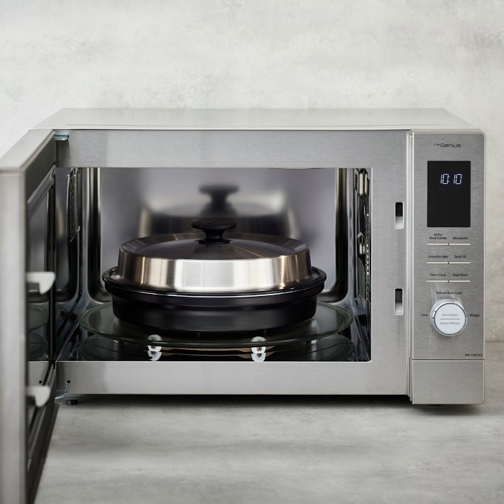  Panasonic Home Chef NN-CD87KS 4-in-1 Microwave Multi-Oven &  Microwave Trim Kit NN-TK81KCS (Silver) : Home & Kitchen