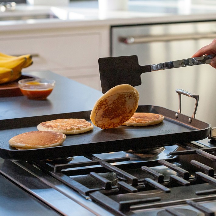 https://assets.wsimgs.com/wsimgs/rk/images/dp/wcm/202349/0262/all-clad-ns-nonstick-double-burner-griddle-1-o.jpg