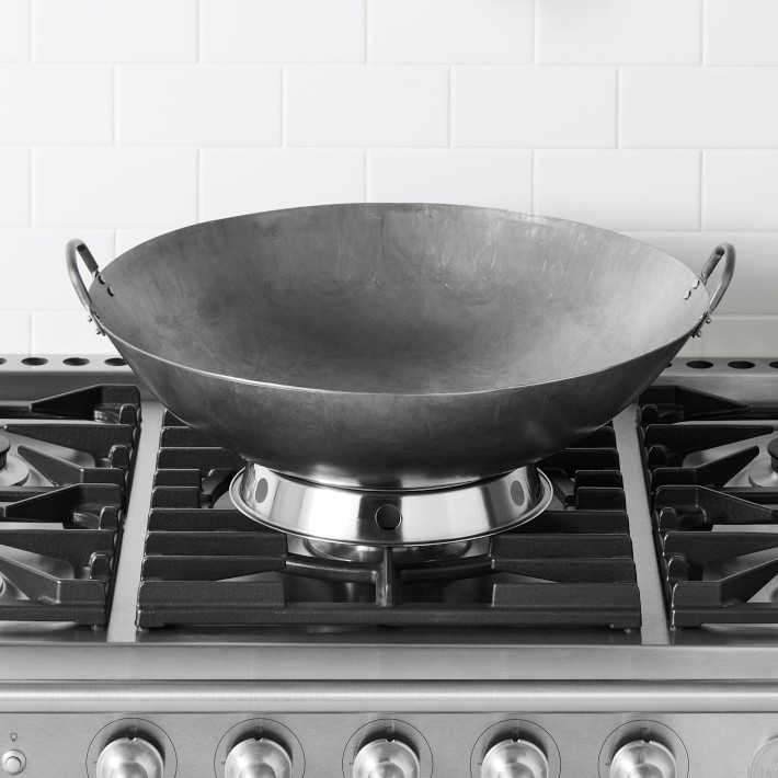 https://assets.wsimgs.com/wsimgs/rk/images/dp/wcm/202349/0302/williams-sonoma-traditional-carbon-steel-double-handled-wo-o.jpg