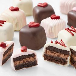 Home of the Cake Puck – benty cakes  Thanksgiving cakes, Homemade sweets,  Chocolate covered treats