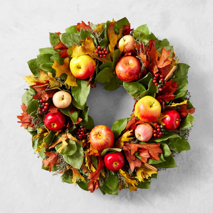 Apple Harvest Live Wreath, 22&quot;
