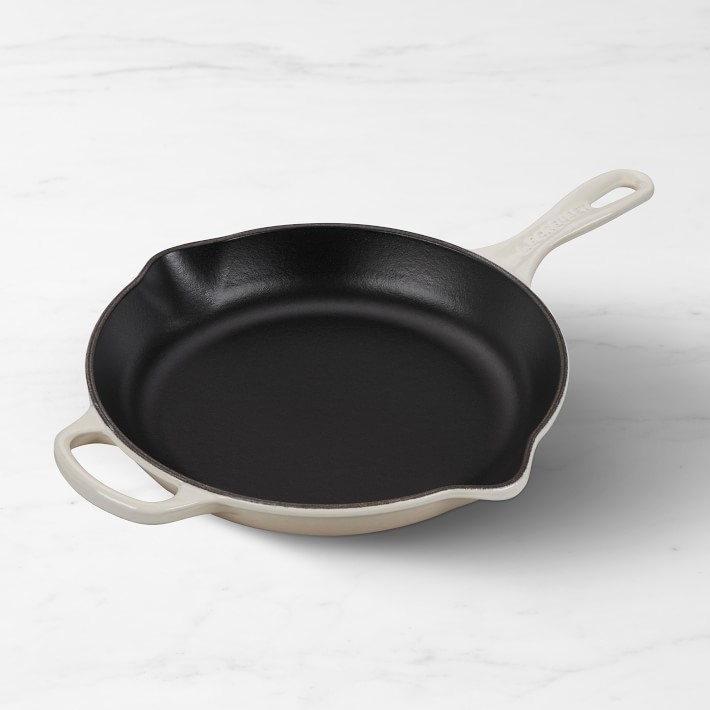Le Creuset Signature Enameled Cast Iron Skillet Fry Pan