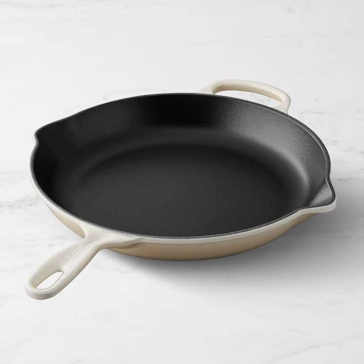 Le Creuset Signature Enameled Cast Iron Skillet Fry Pan