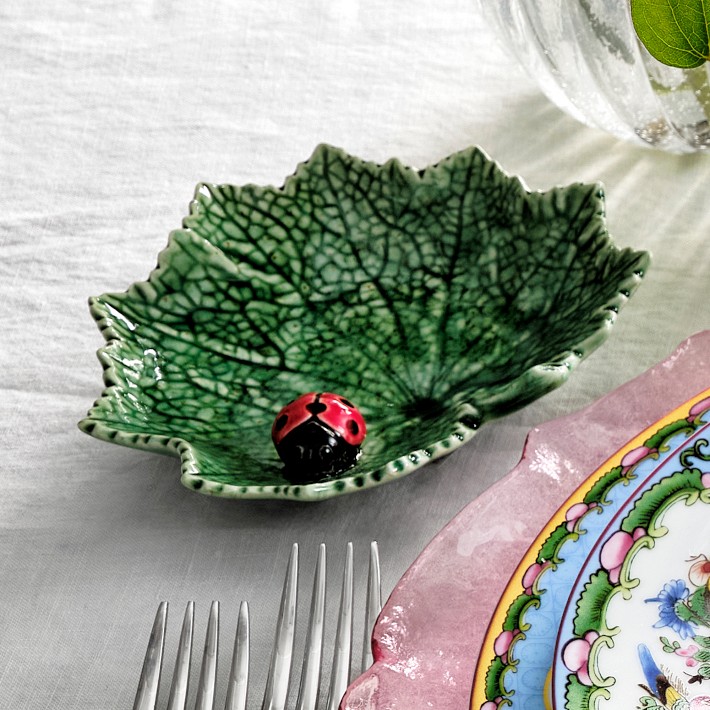 Set Of Williams Sonoma Green Cabbage Tableware