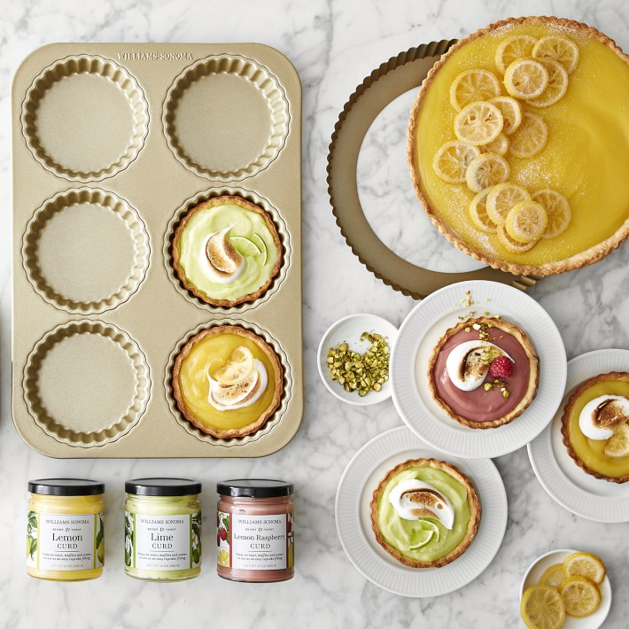 Williams Sonoma Goldtouch® Tart Pan with Removable Bottom