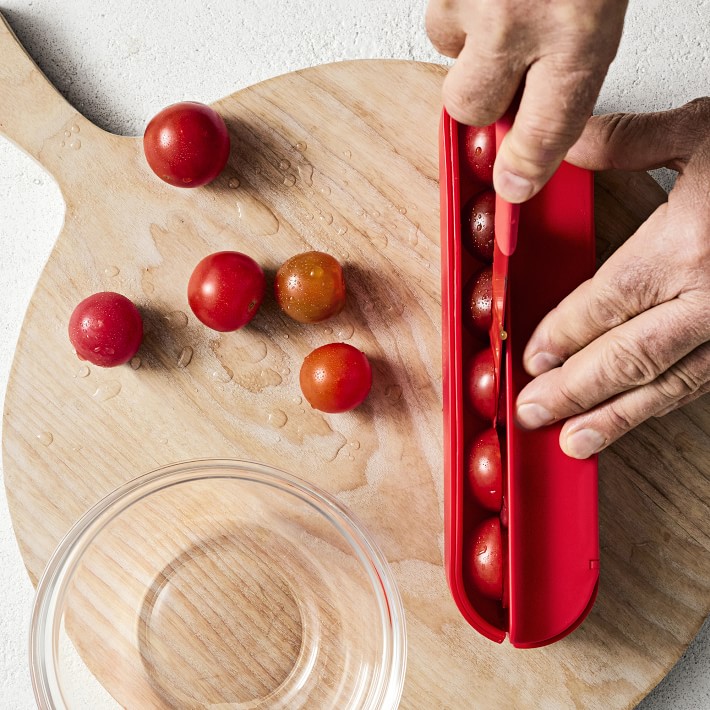 Williams Sonoma Cherry Tomato Slicer