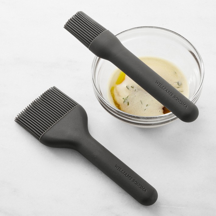 Williams Sonoma Goldtouch® Pro Silicone Pastry Brush