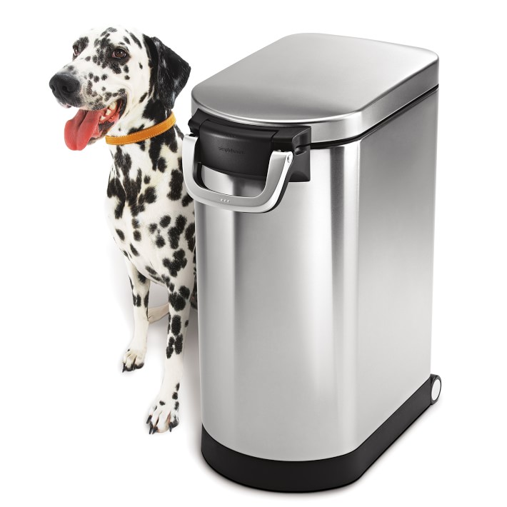 Simplehuman pet food store can