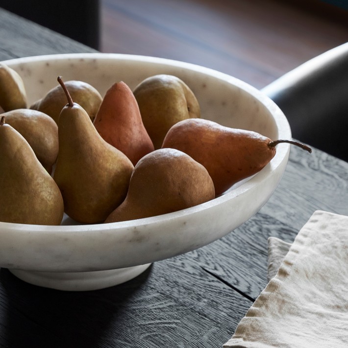Williams Sonoma Marble Footed Fruit Bowl