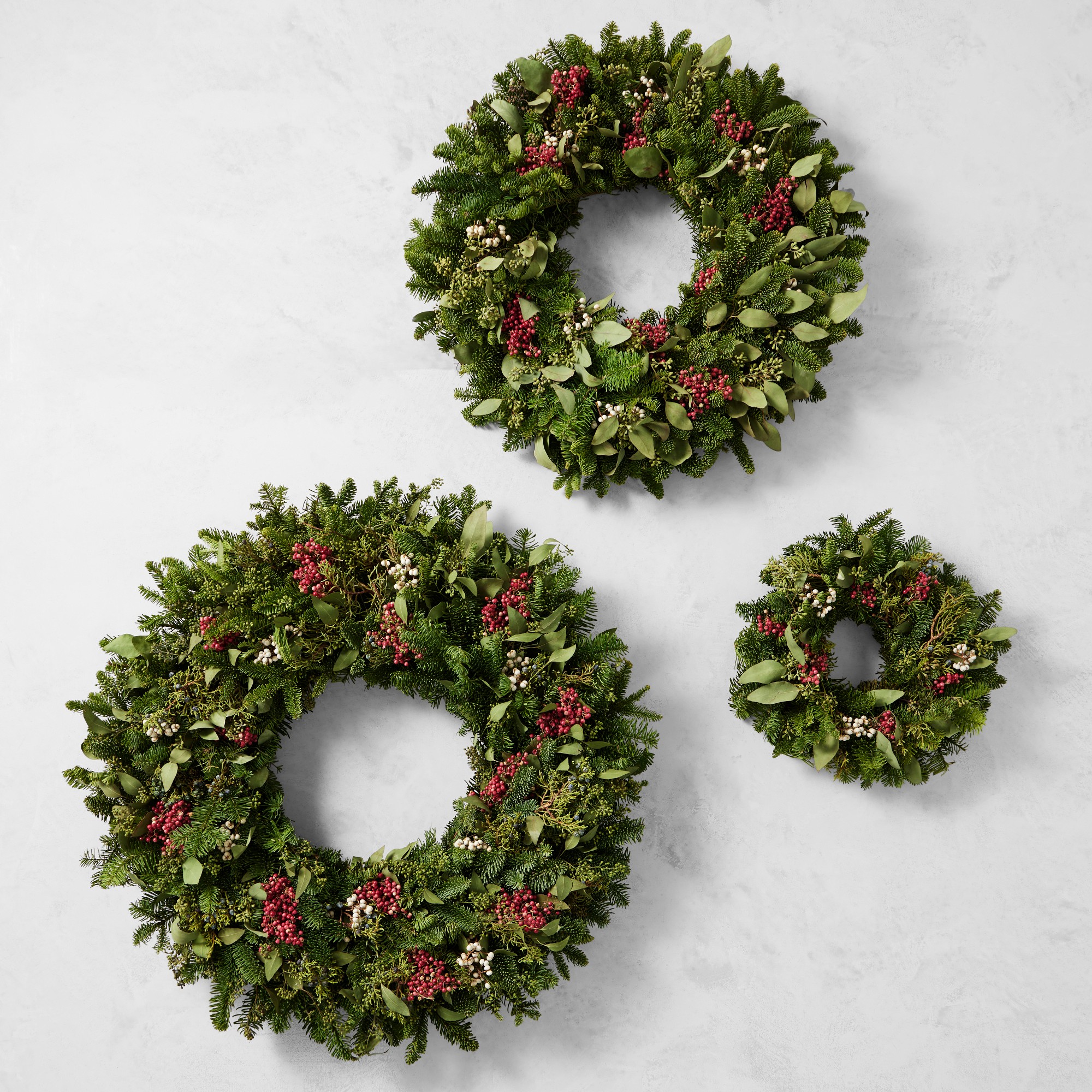 Triple Berry Live Wreath