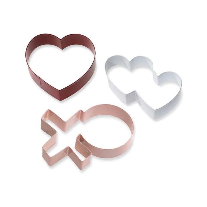 Williams Sonoma Valentine's Day Cookie Cutter Set on Ring