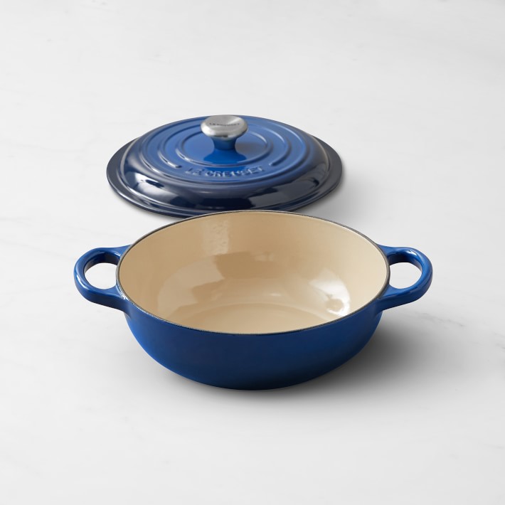 Le Creuset Enameled Cast Iron Signature French Oven, 2 1/2-Qt.