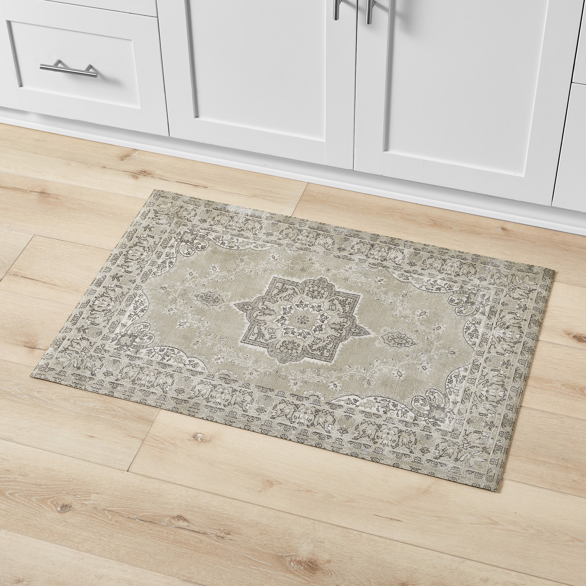Williams Sonoma Faux Knotted Rug Comfort Mat