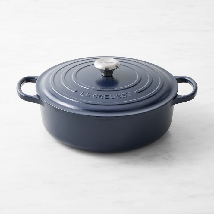 Le Creuset Signature Enameled Cast Iron Round Wide Dutch Oven, 6 3/4-Qt.