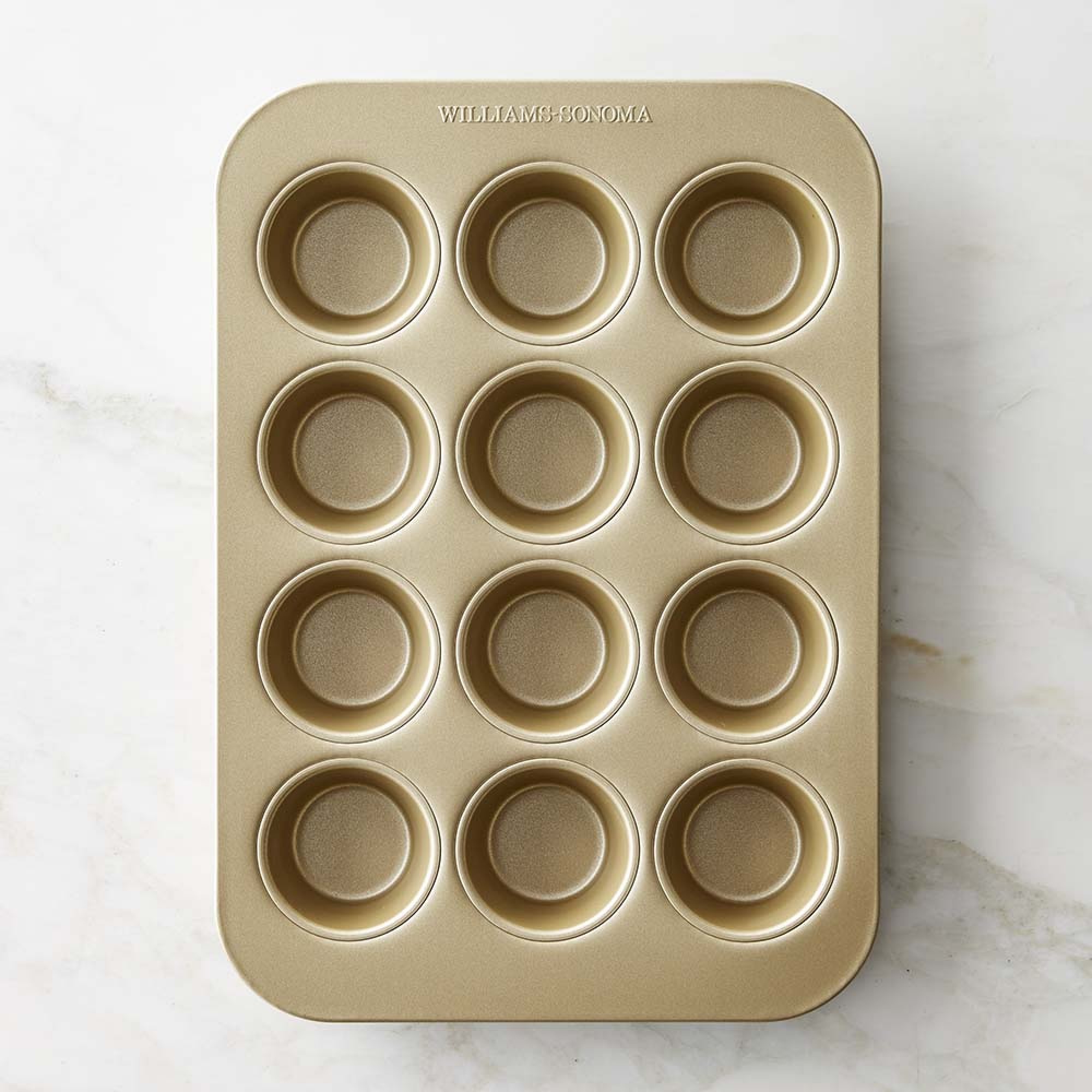 Williams Sonoma Goldtouch® Pro Nonstick Muffin Pan