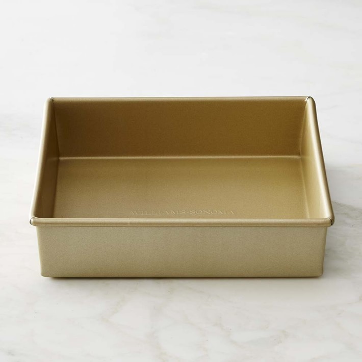 Williams Sonoma Goldtouch® Pro Nonstick Square Cake Pan