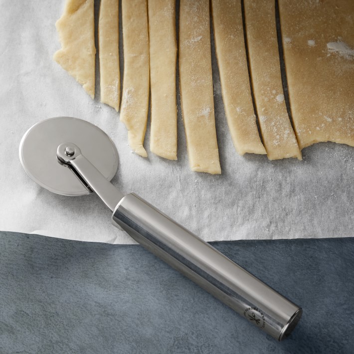 Open Kitchen by Williams Sonoma Stainless-Steel Straight Pastry Cutter