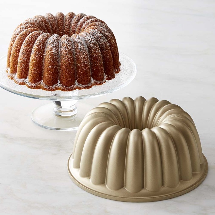 Nordic Ware Cast Aluminum Party Bundt® Cake Pan