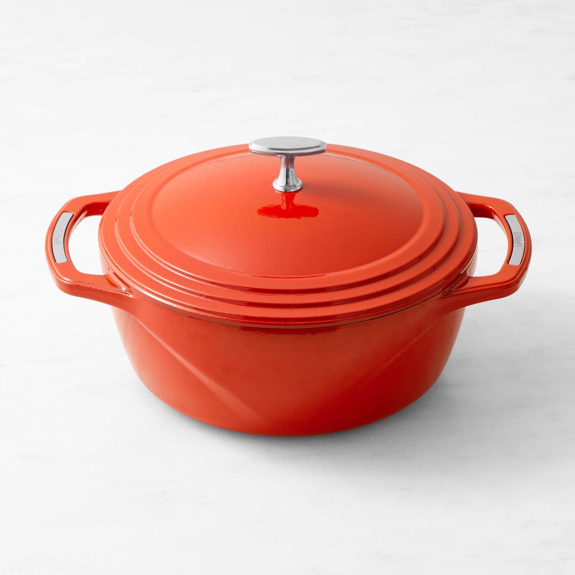 Lodge USA Enameled Cast Iron Dutch Oven