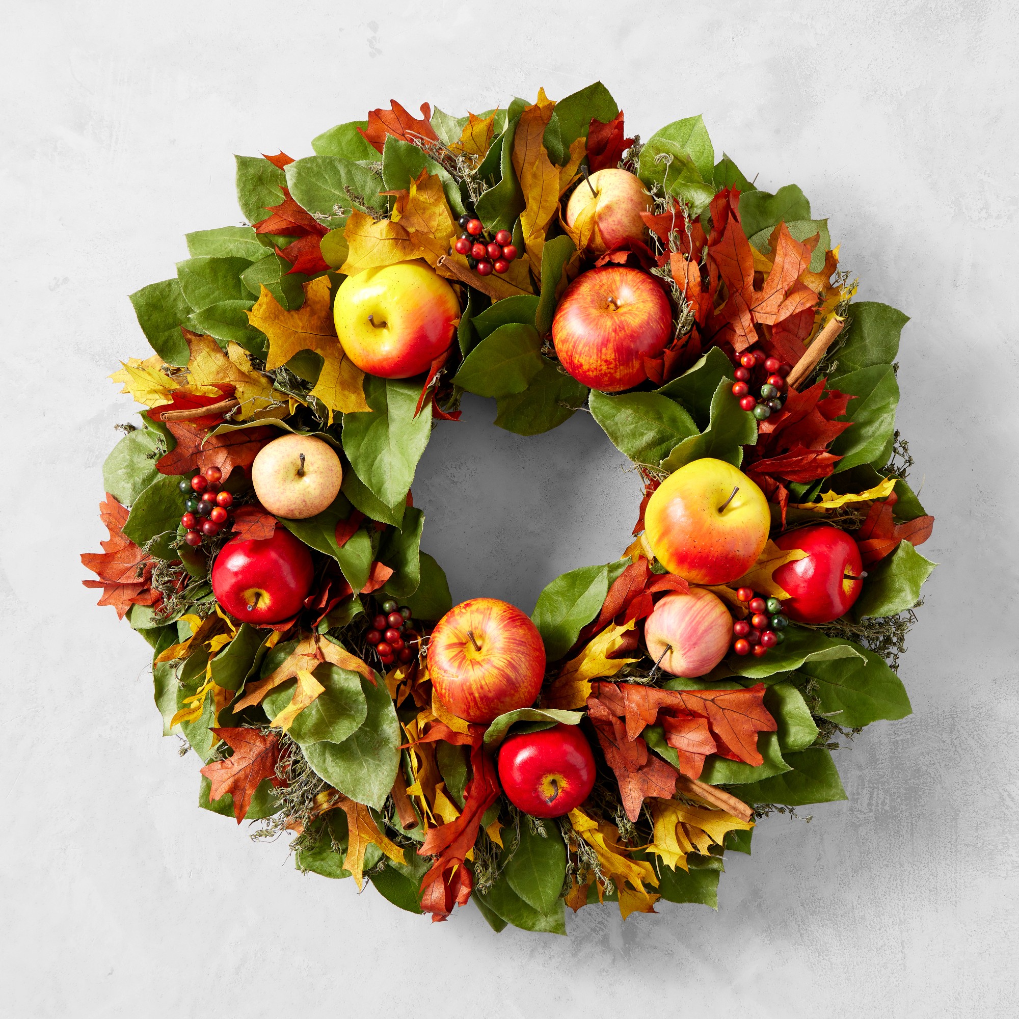 Apple Harvest Live Wreath, 22"