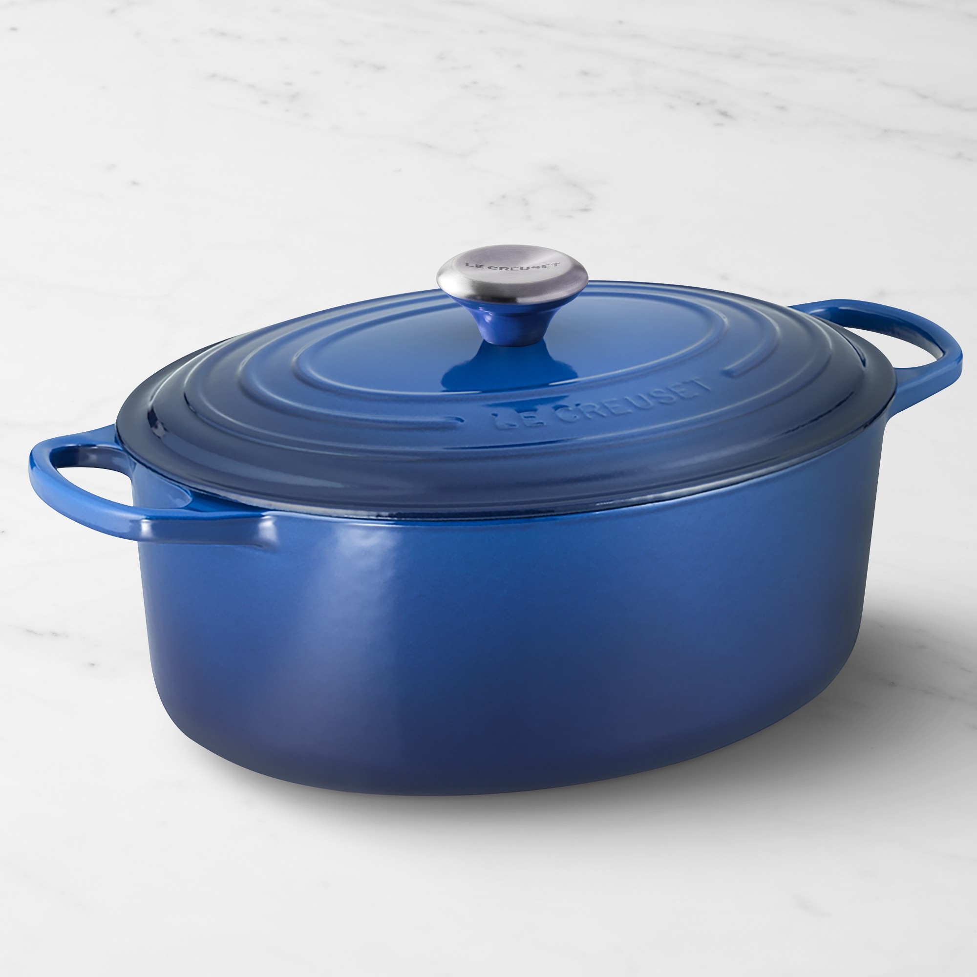 Le Creuset Signature Enameled Cast Iron Oval Dutch Oven