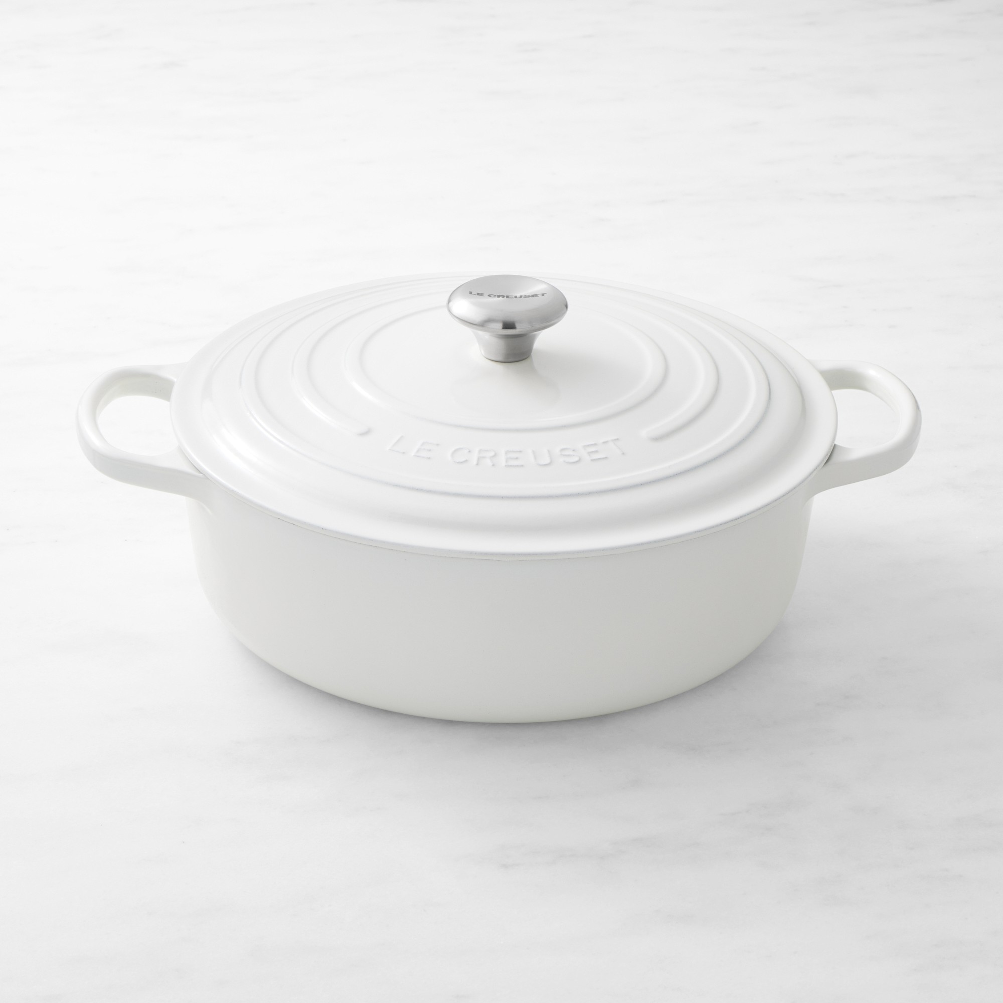 Le Creuset Signature Enameled Cast Iron Round Wide Dutch Oven, 6 3/4-Qt.