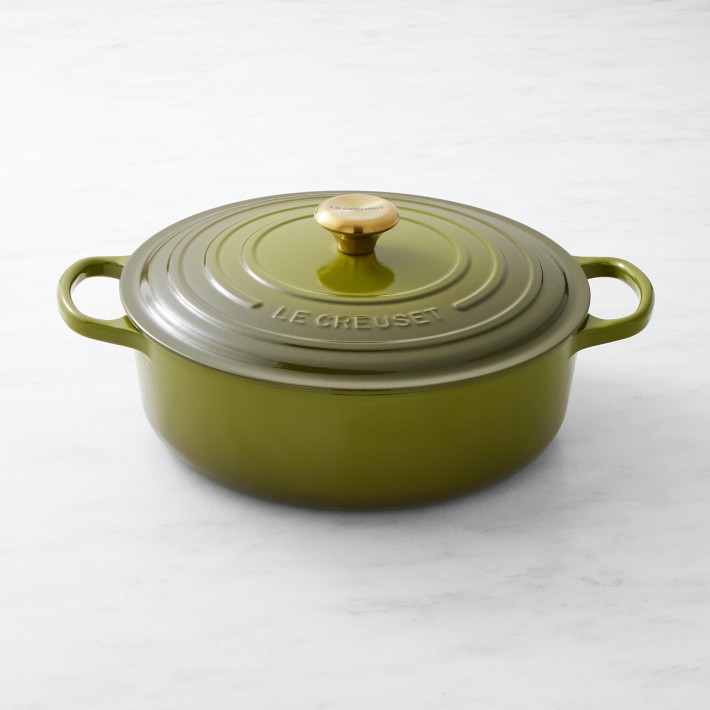 Le Creuset Signature Enameled Cast Iron Round Wide Dutch Oven, 6 3/4-Qt.