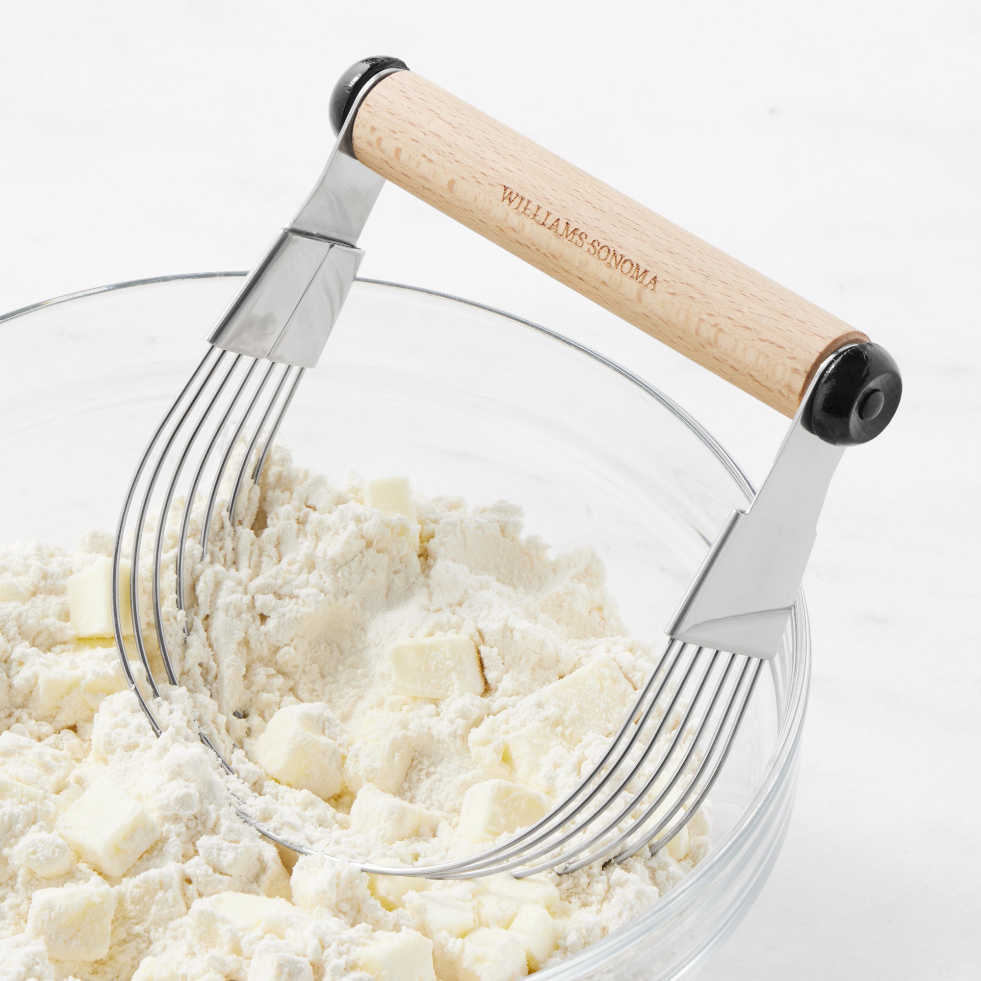 Williams Sonoma Classic Pastry Blender