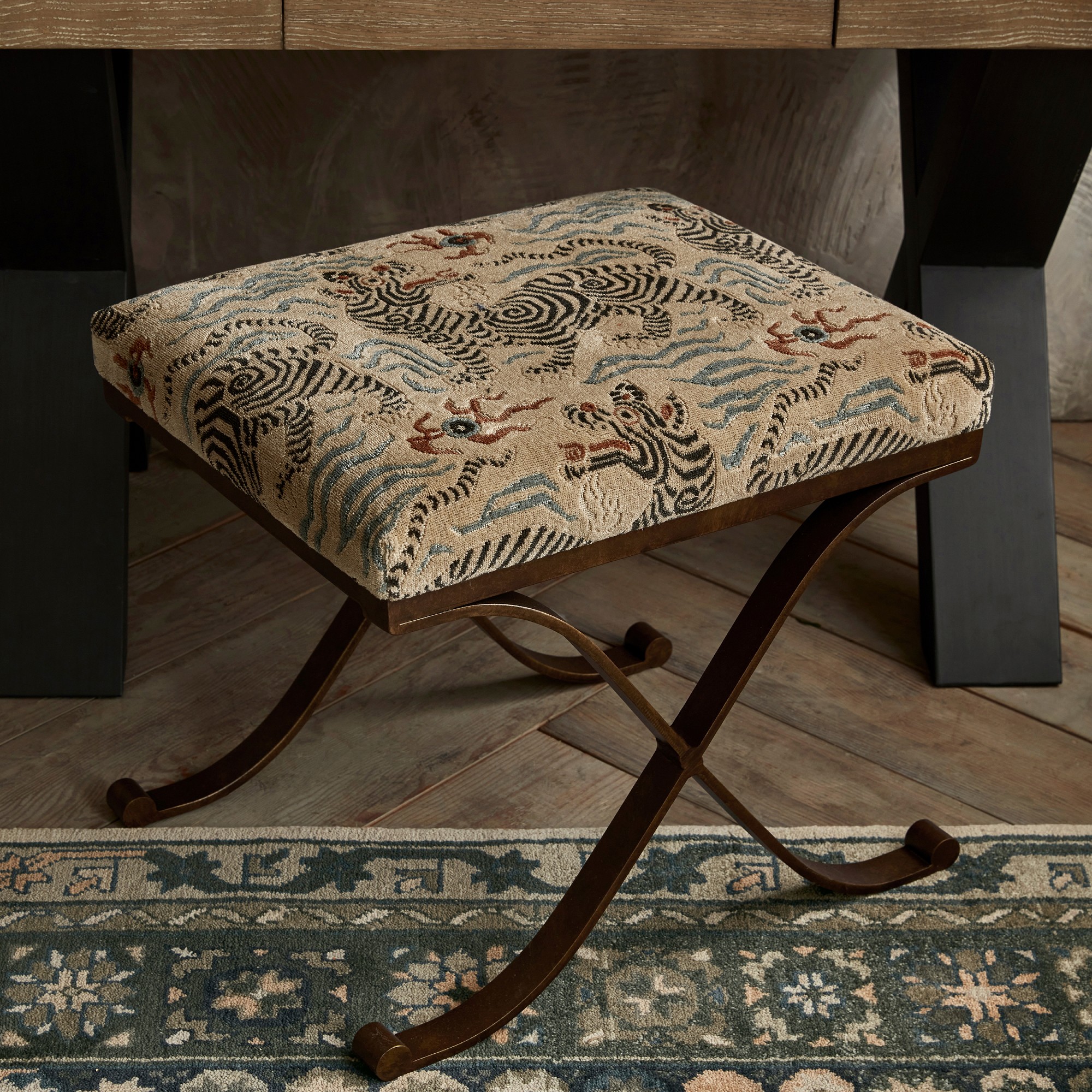 Lotta Dragon Print Stool