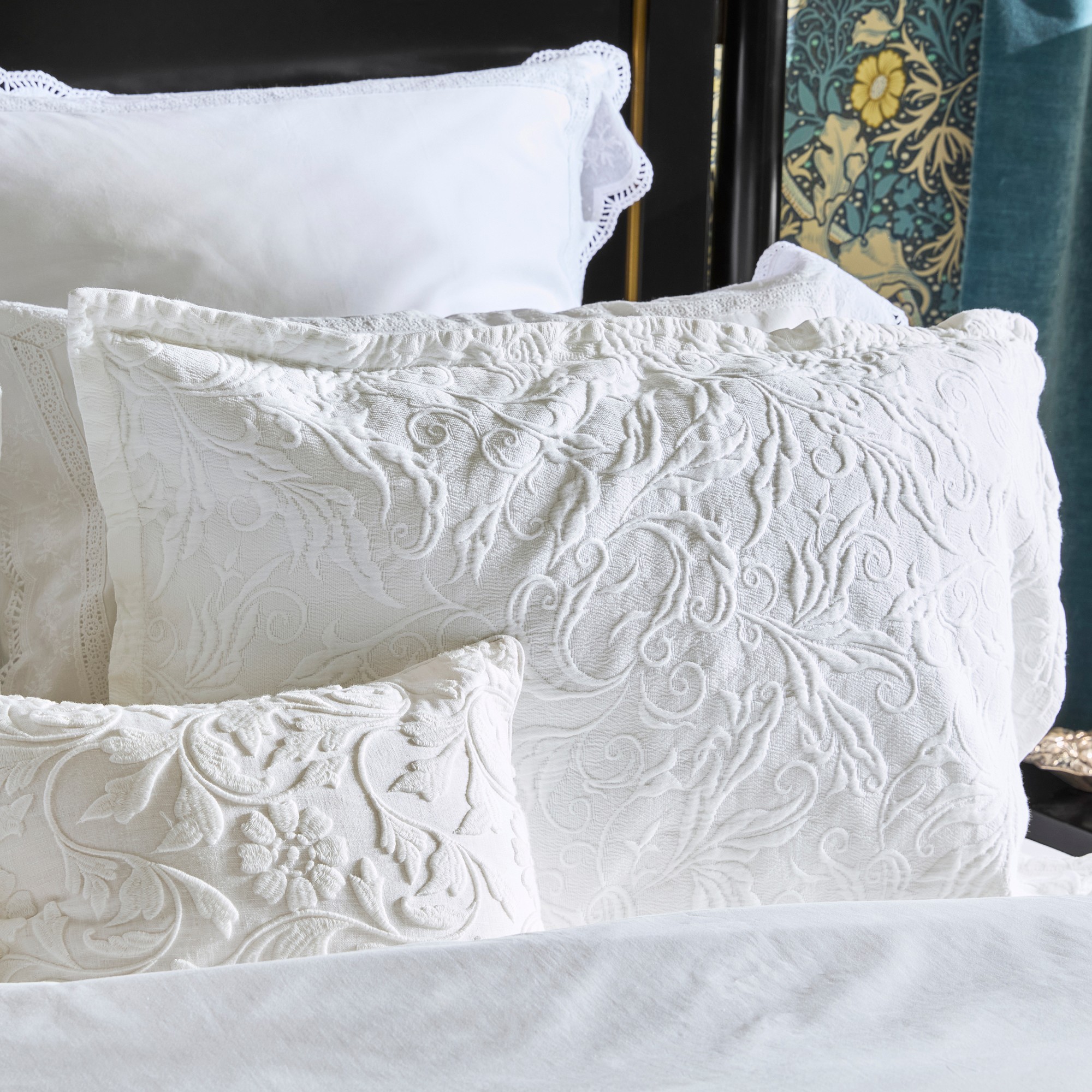 Heritage Linen Embroidered Pillow