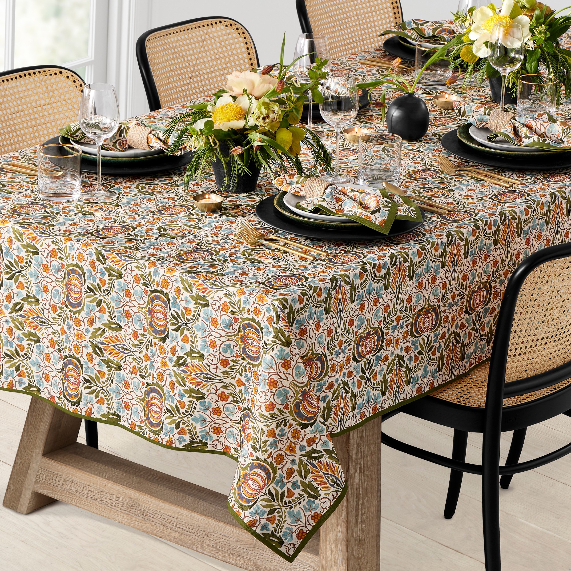 Williams Sonoma x Morris & Co. Little Chintz Tablecloth