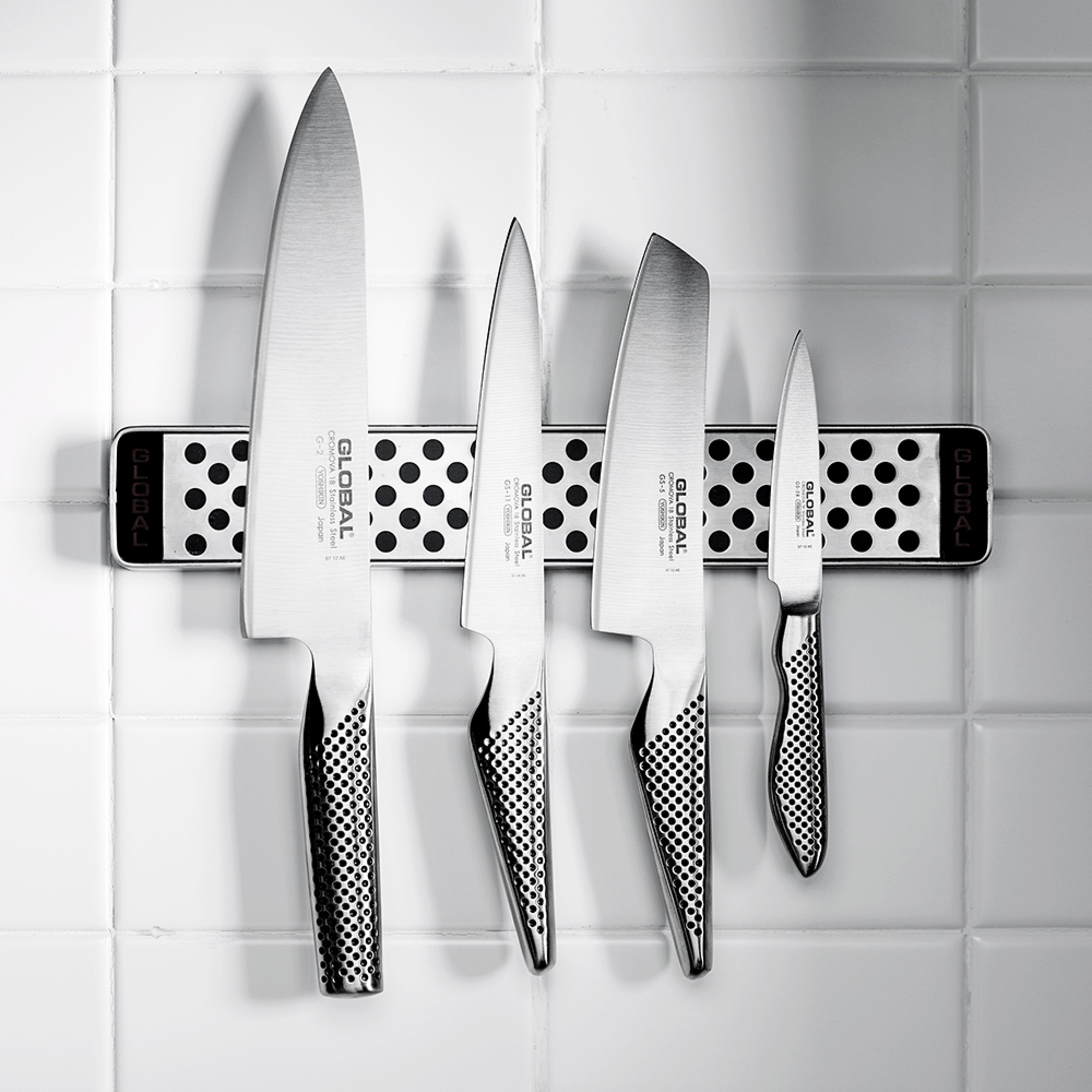 Global Classic Knife Set with Magnetic Bar, Set of 5