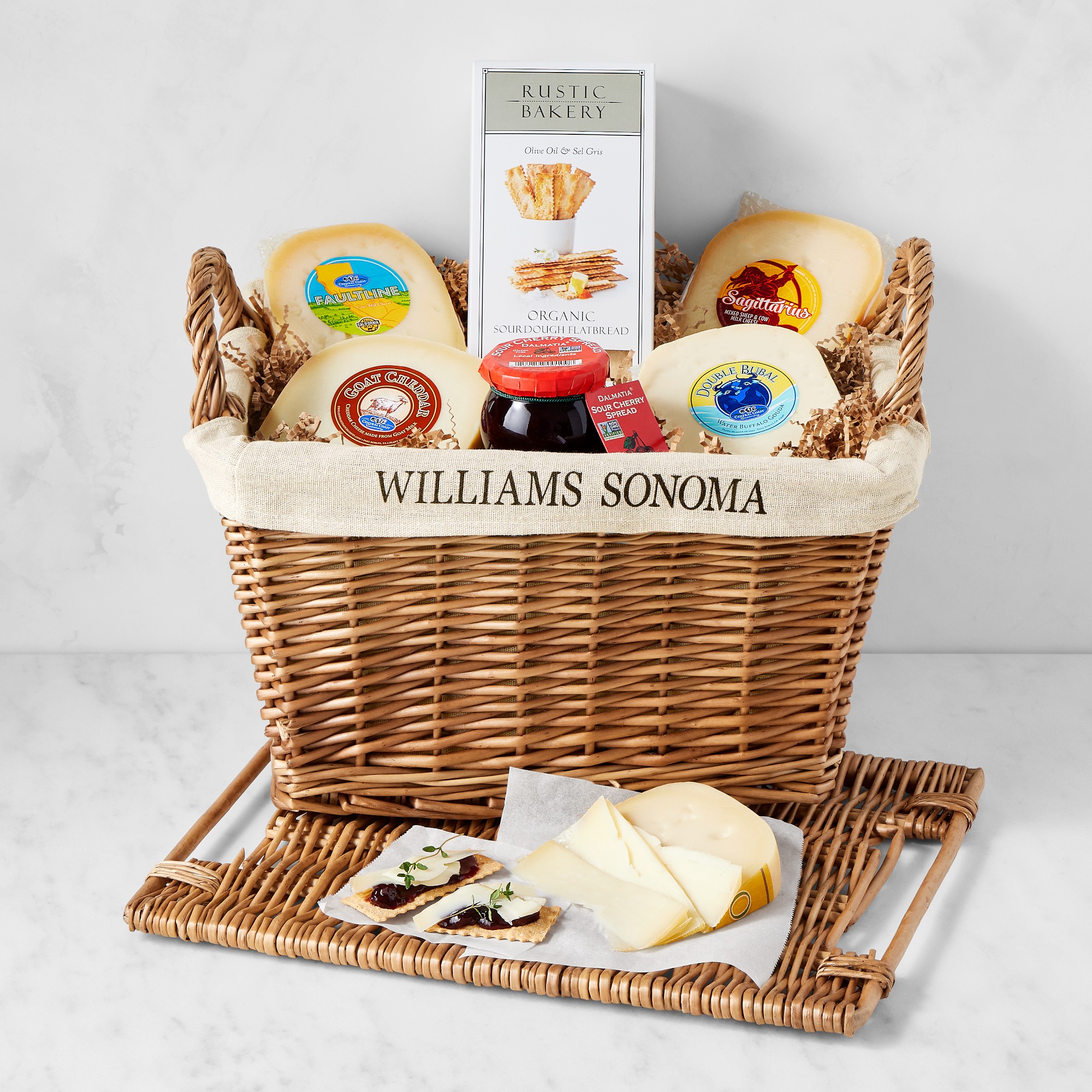 Central Coast Creamery Deluxe Cheese Hamper