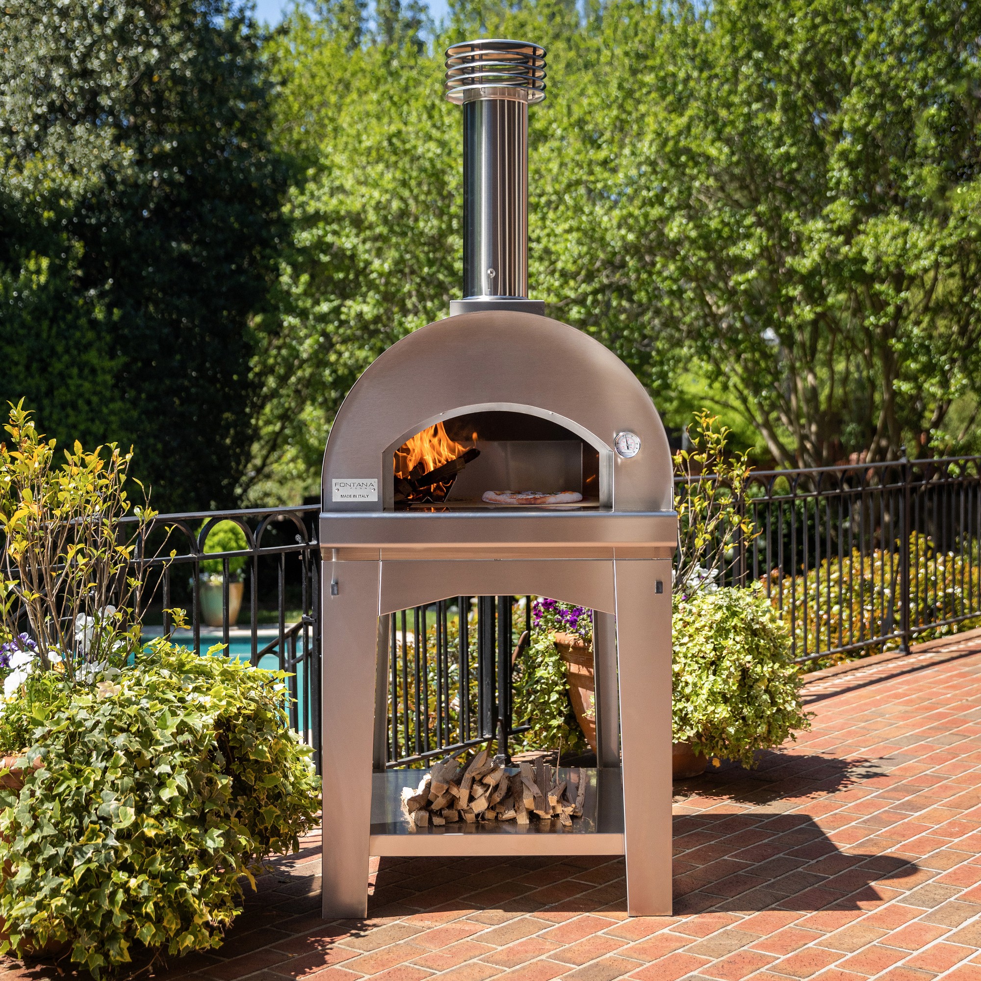 Fontana Forni Marinara Wood Fired Pizza Oven and Cart