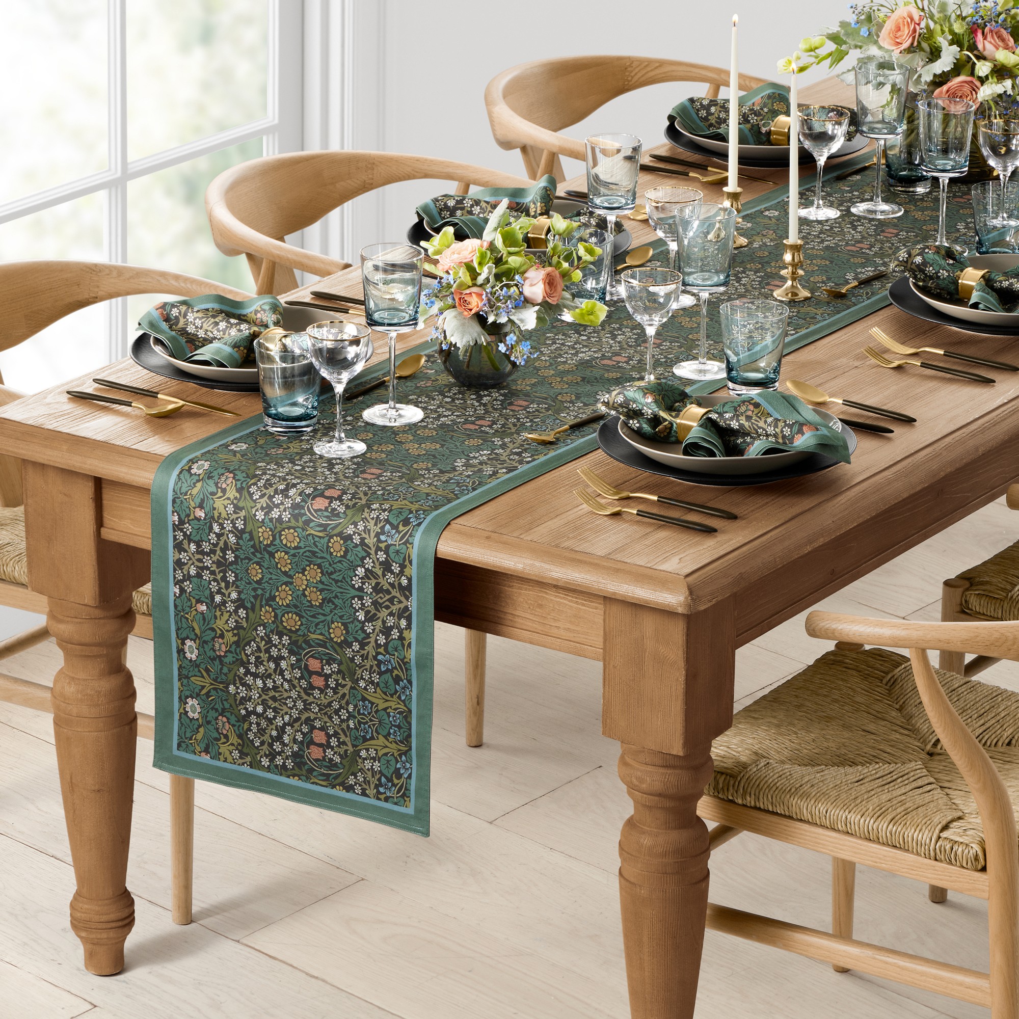 Williams Sonoma x Morris & Co. Blackthorn Table Runner