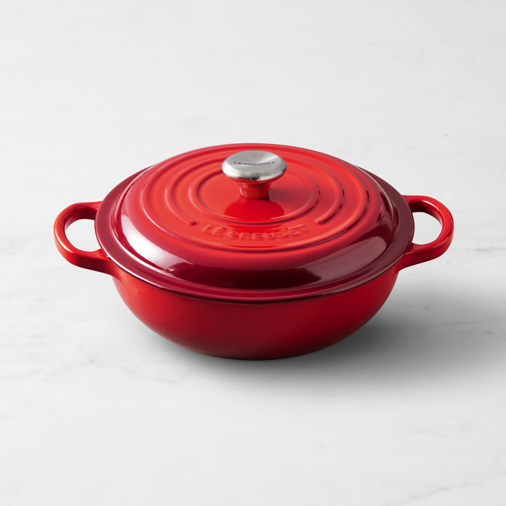 Le Creuset Enameled Cast Iron Signature French Oven, 2 1/2-Qt.