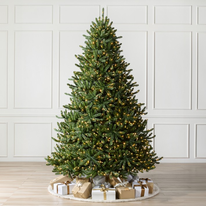 Balsam Hill Traditional Colorado Green Pre-Lit Spruce, 6.5'-9 ...