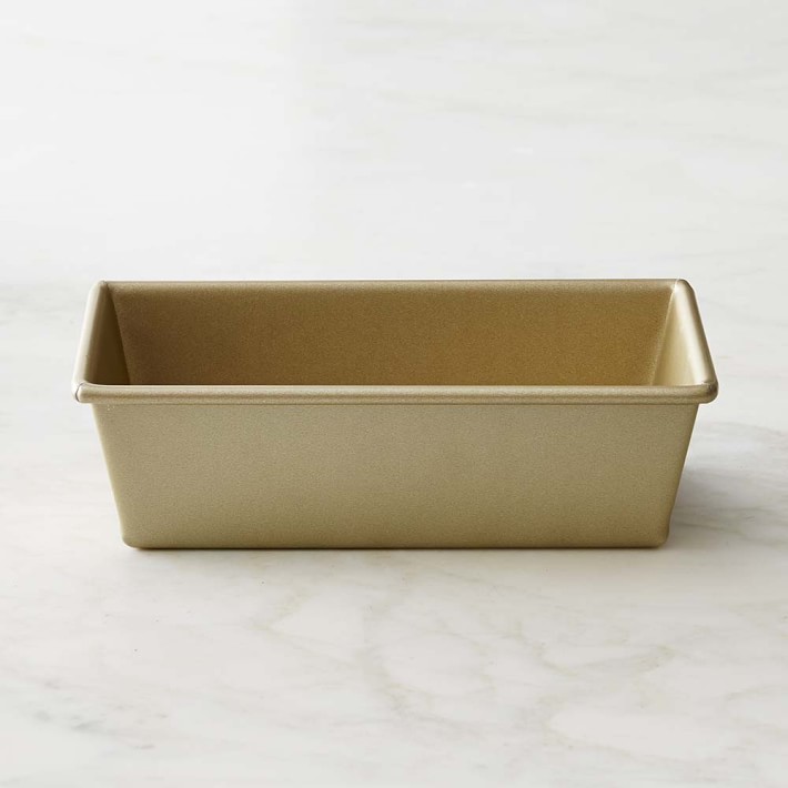 Williams Sonoma Goldtouch® Pro Nonstick 1lb Loaf Pan