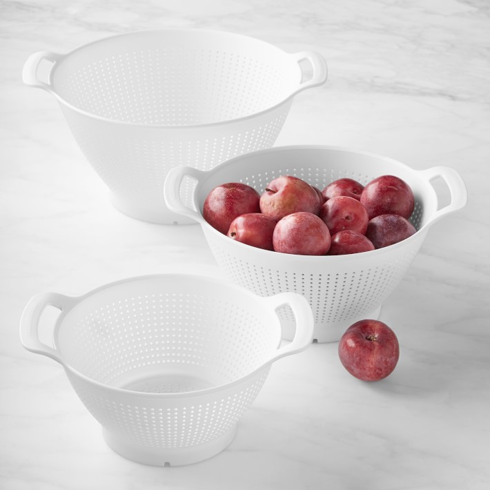 Williams Sonoma Plastic Colander, Set of 3