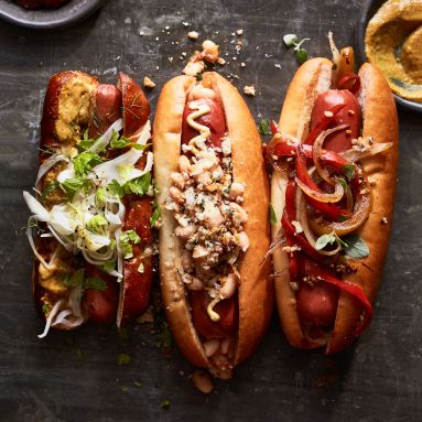 5 Ways to Top a Hot Dog