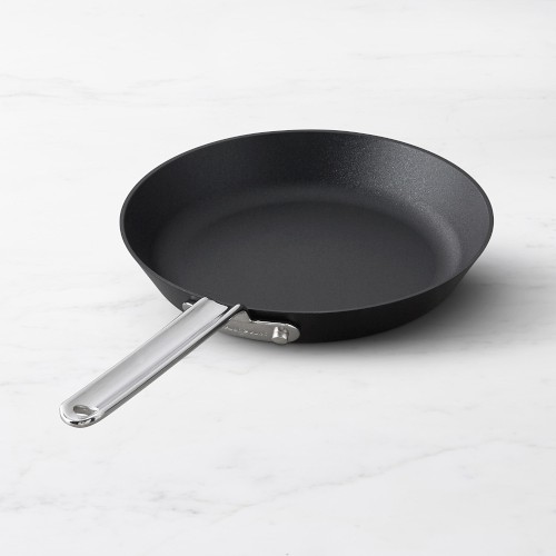 SCANPAN® TechnIQ Nonstick Shallow Modern Skillet, 8 1/2