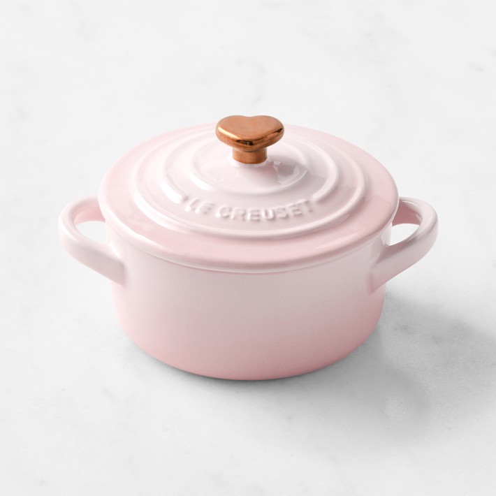 Le Creuset Stoneware Round Mini Cocotte with Heart Knob, 8-oz, Shell Pink